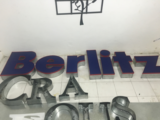 anuncios luminosos cancun